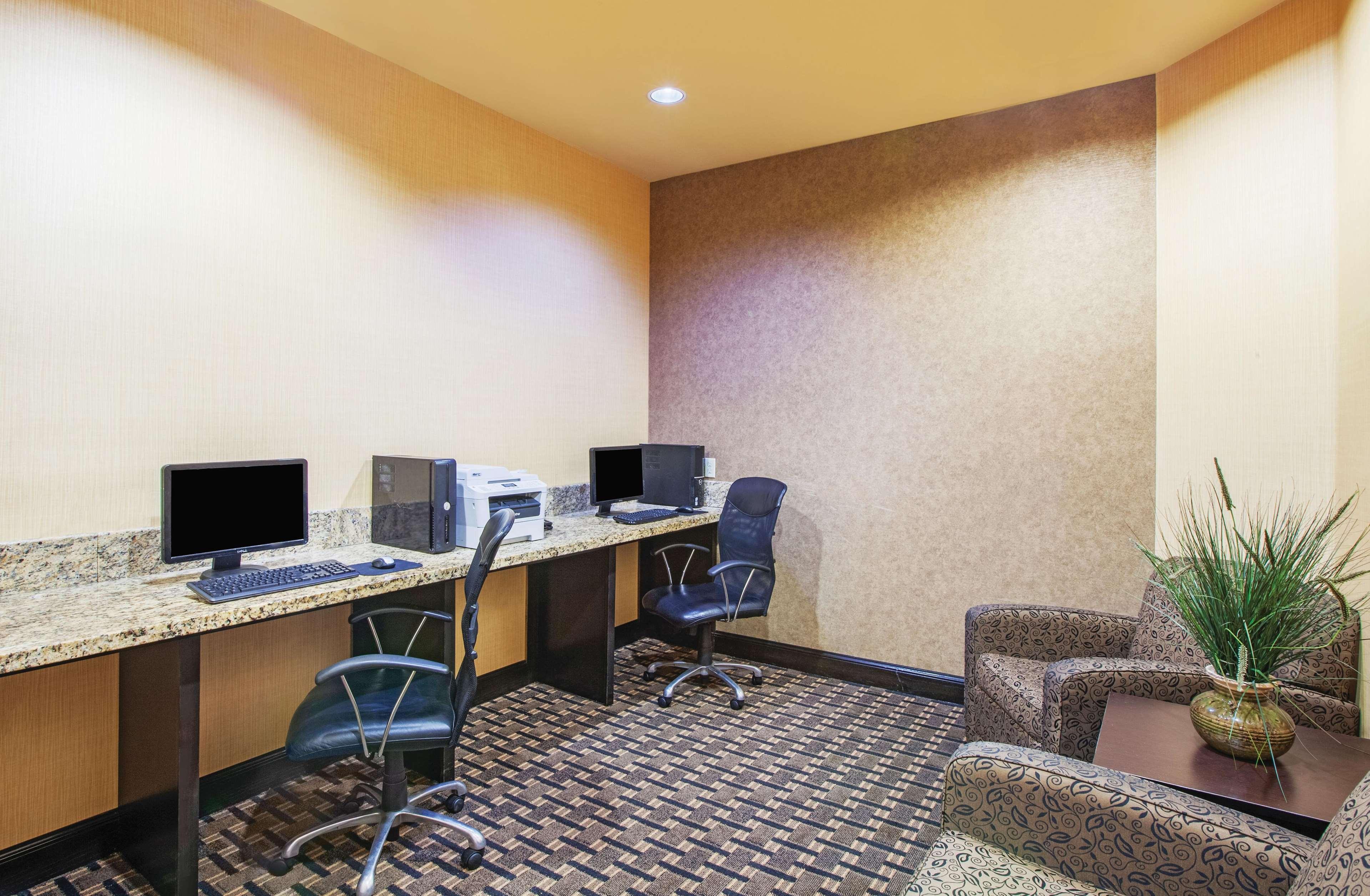 La Quinta By Wyndham Jacksonville, Texas Ngoại thất bức ảnh
